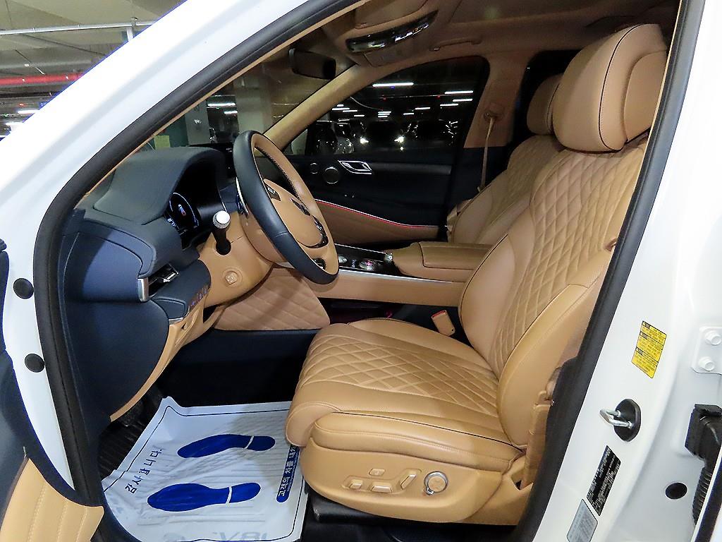 Genesis GV80 - Vista 6