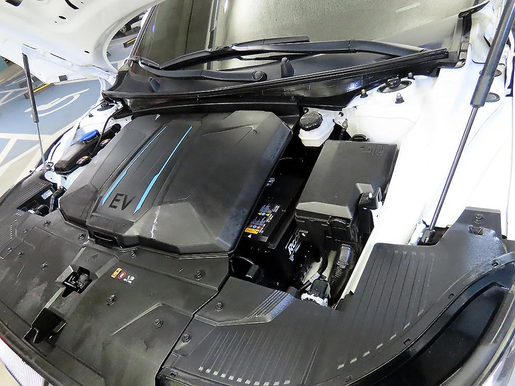 HYUNDAI Ioniq 5 2022 Blanco - Importación desde Corea - HF Imports Iquique - Foto 19