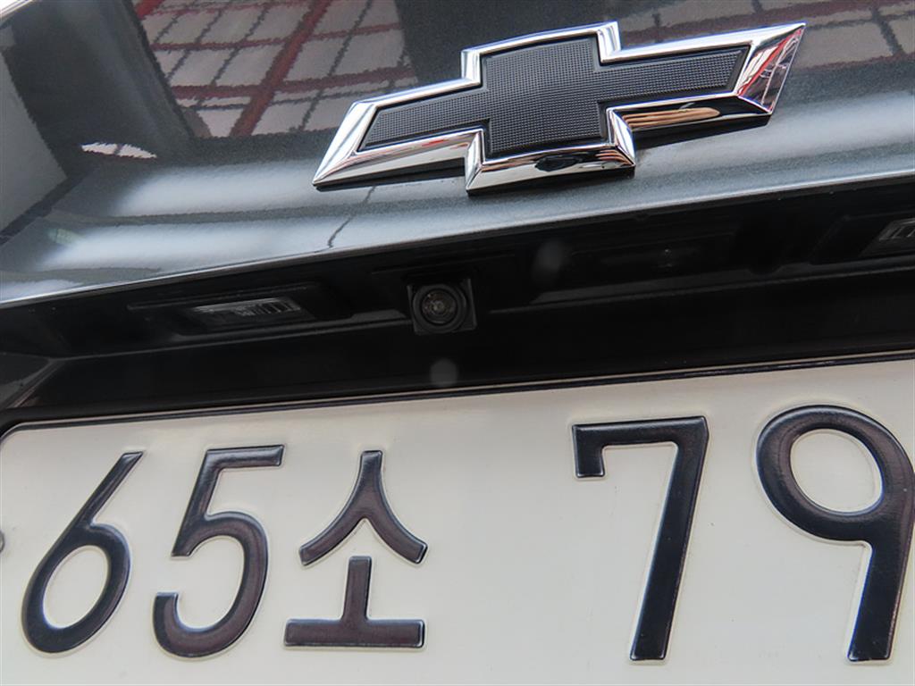 Chevrolet Malibu 2017 Gris - Importación desde Corea - HF Imports Iquique - Foto 18