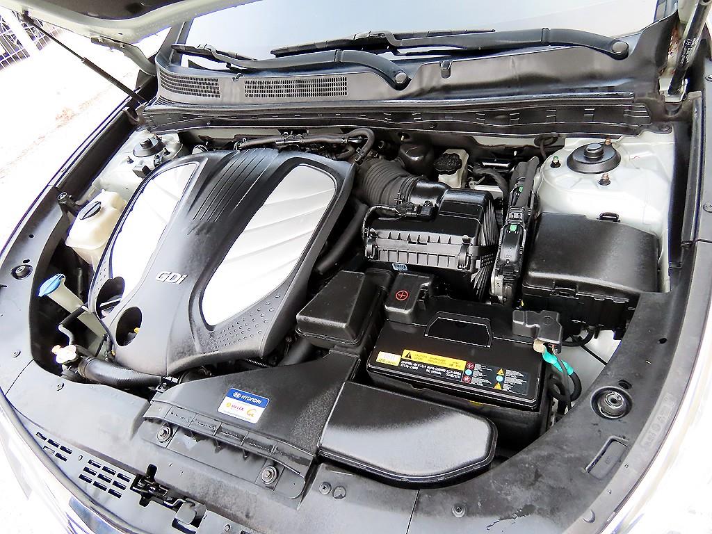 HYUNDAI Grandeur 2013 Plateado - Importación desde Corea - HF Imports Iquique - Foto 19