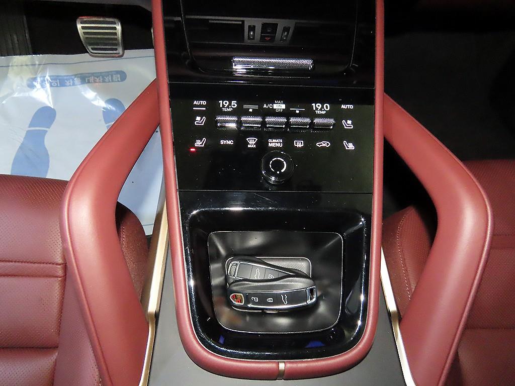 Porsche Cayenne - Vista 12