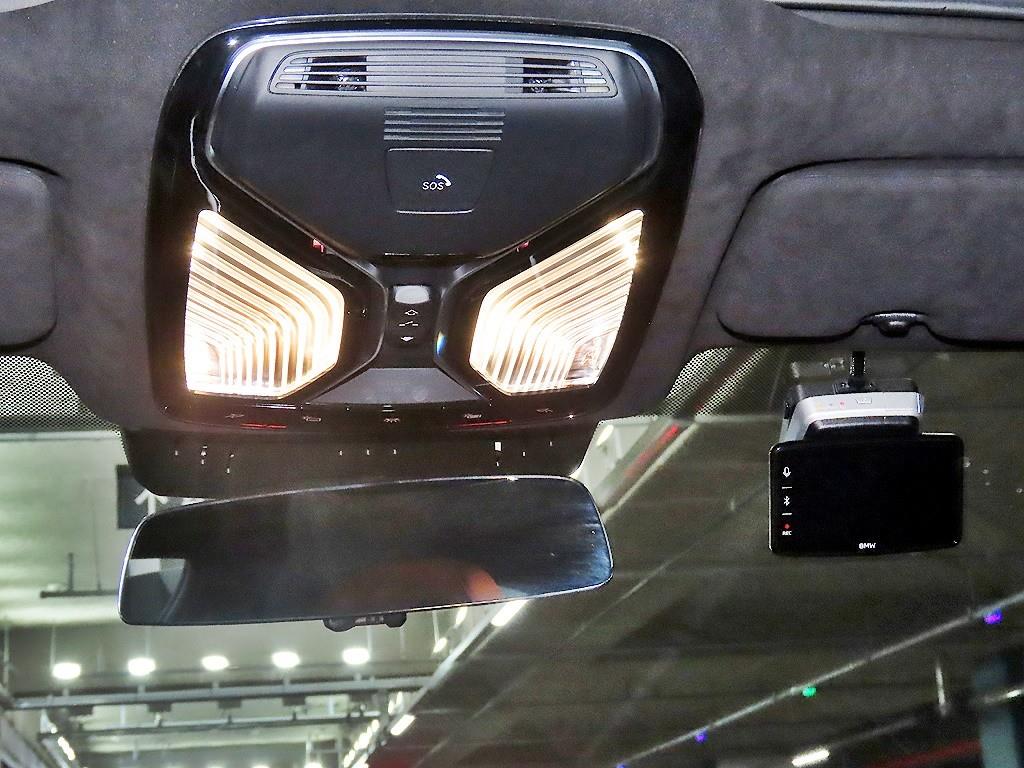 BMW 8 Series 2023 Negro - Importación desde Corea - HF Imports Iquique - Foto 16