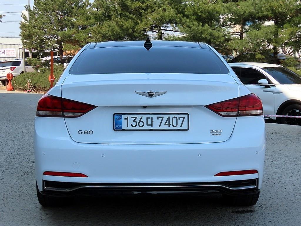 Genesis G80 - Vista 4