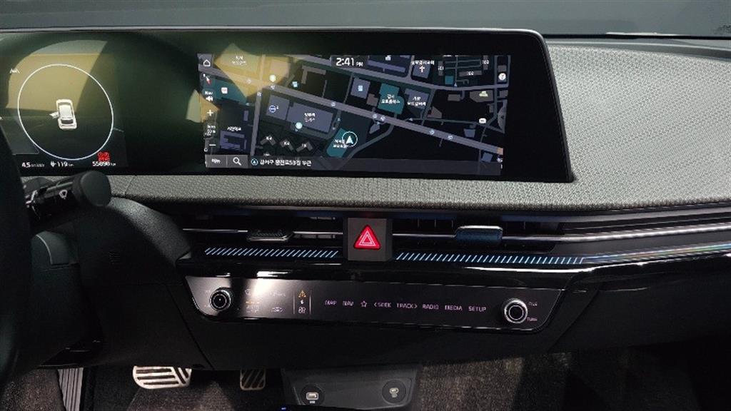 KIA EV6 2022 Gris - Importación desde Corea - HF Imports Iquique - Foto 14