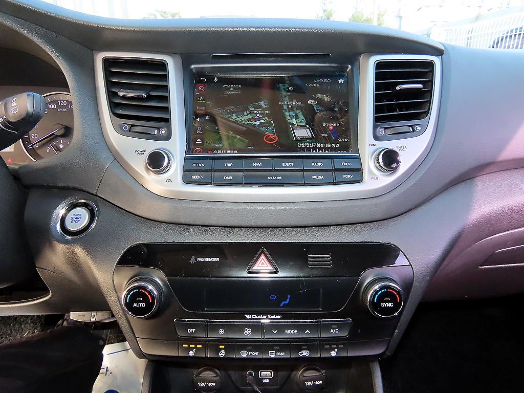 HYUNDAI Tucson 2016 Negro - Importación desde Corea - HF Imports Iquique - Foto 13