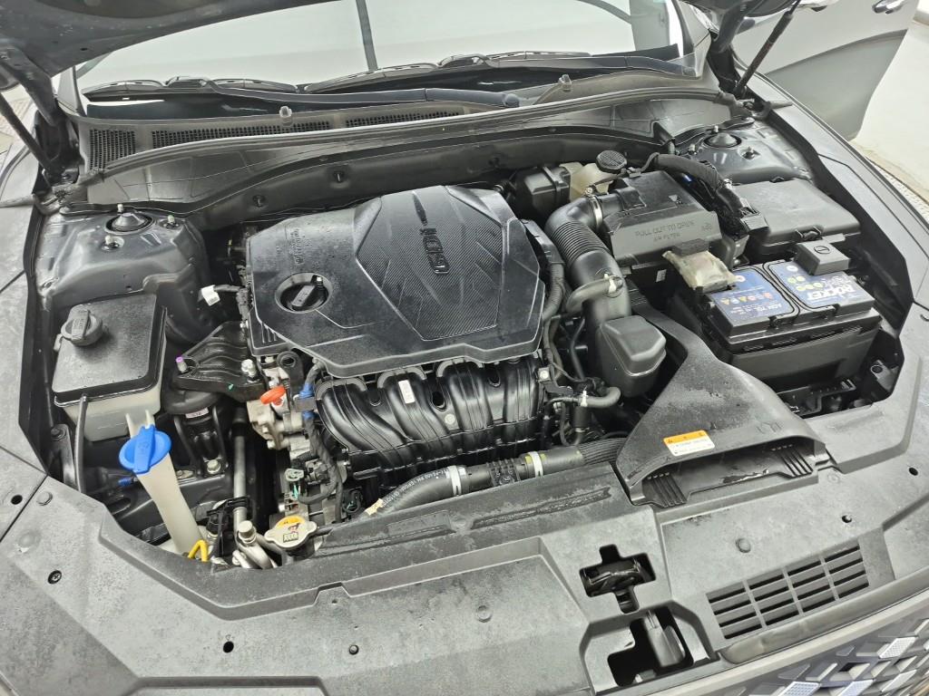 HYUNDAI Grandeur - Vista 6