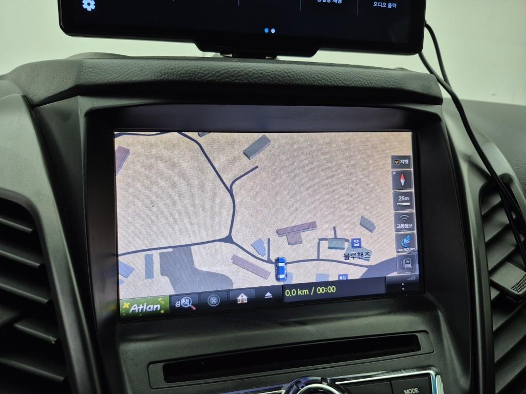 Ssangyong Korando 2017 Plateado - Importación desde Corea - HF Imports Iquique - Foto 13