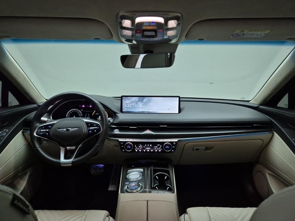 Genesis G80 - Vista 7