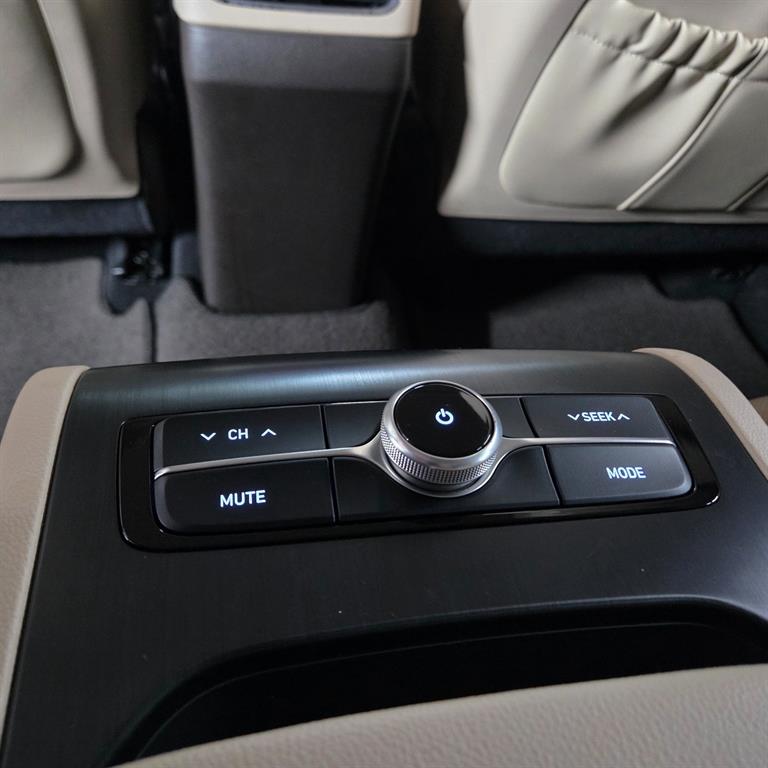 HYUNDAI Grandeur - Vista 11