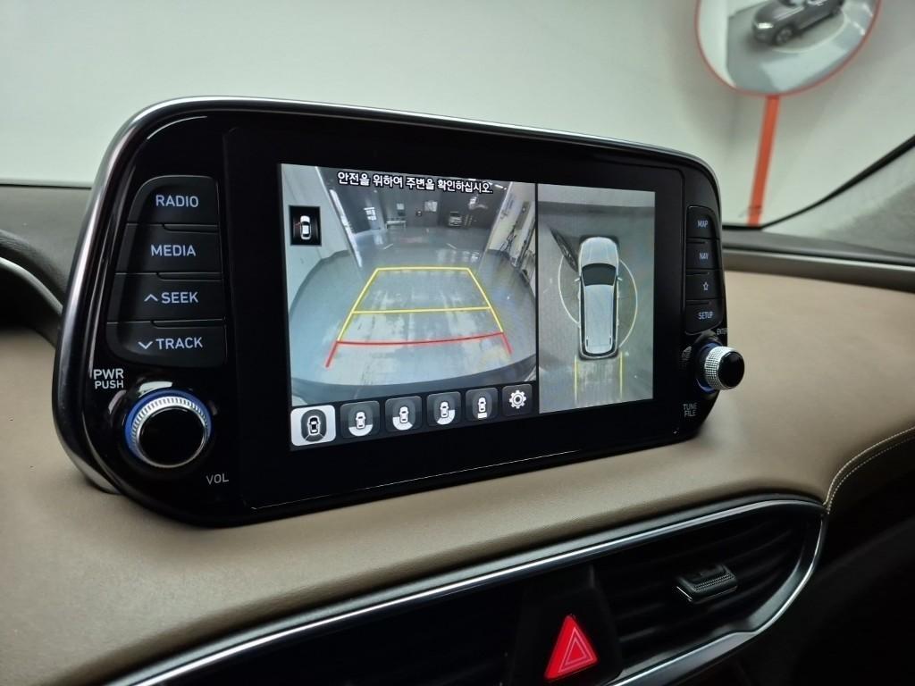 HYUNDAI Santa Fe - Vista 10