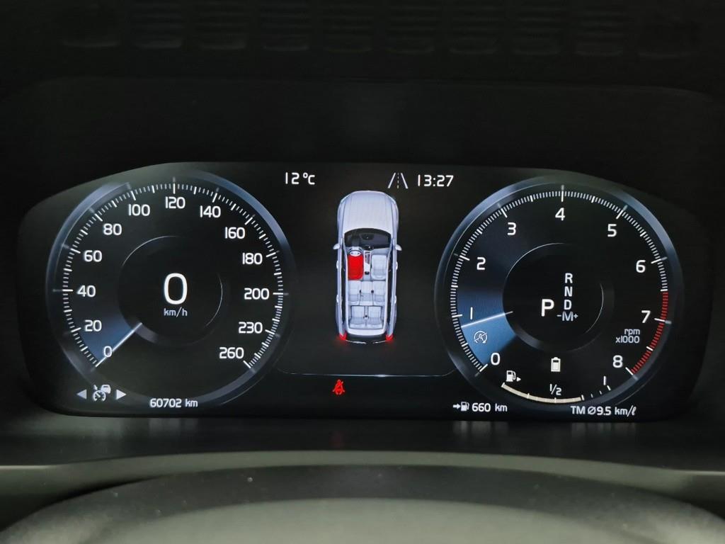 Volvo XC90 - Vista 7