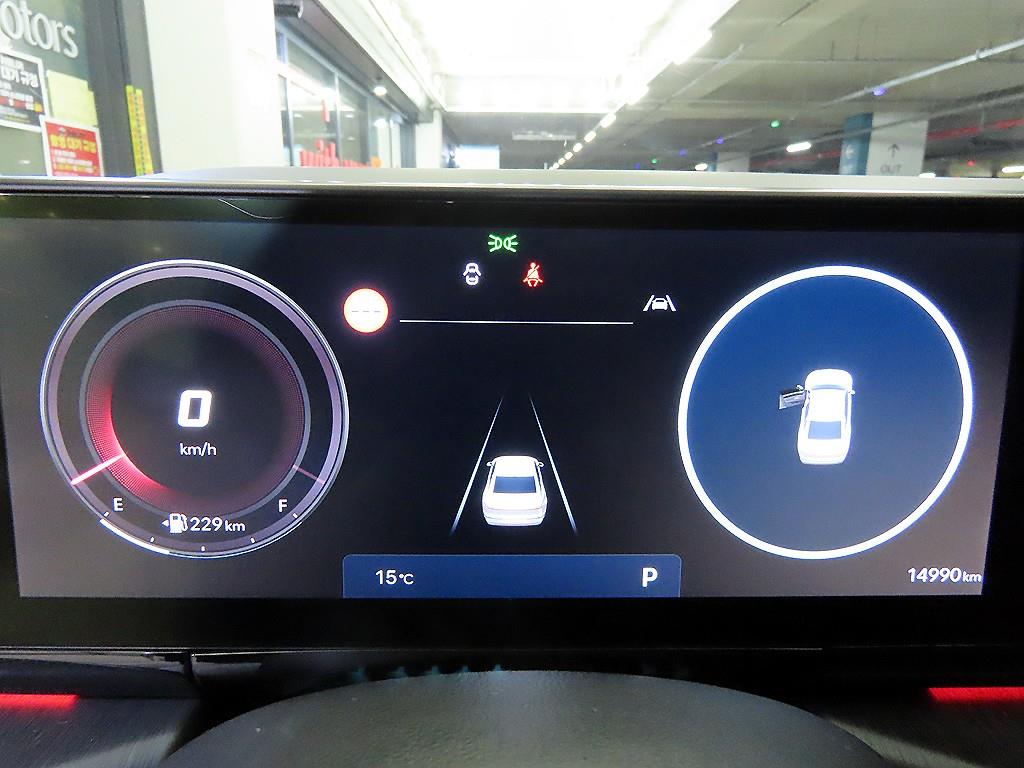 HYUNDAI Grandeur - Vista 9