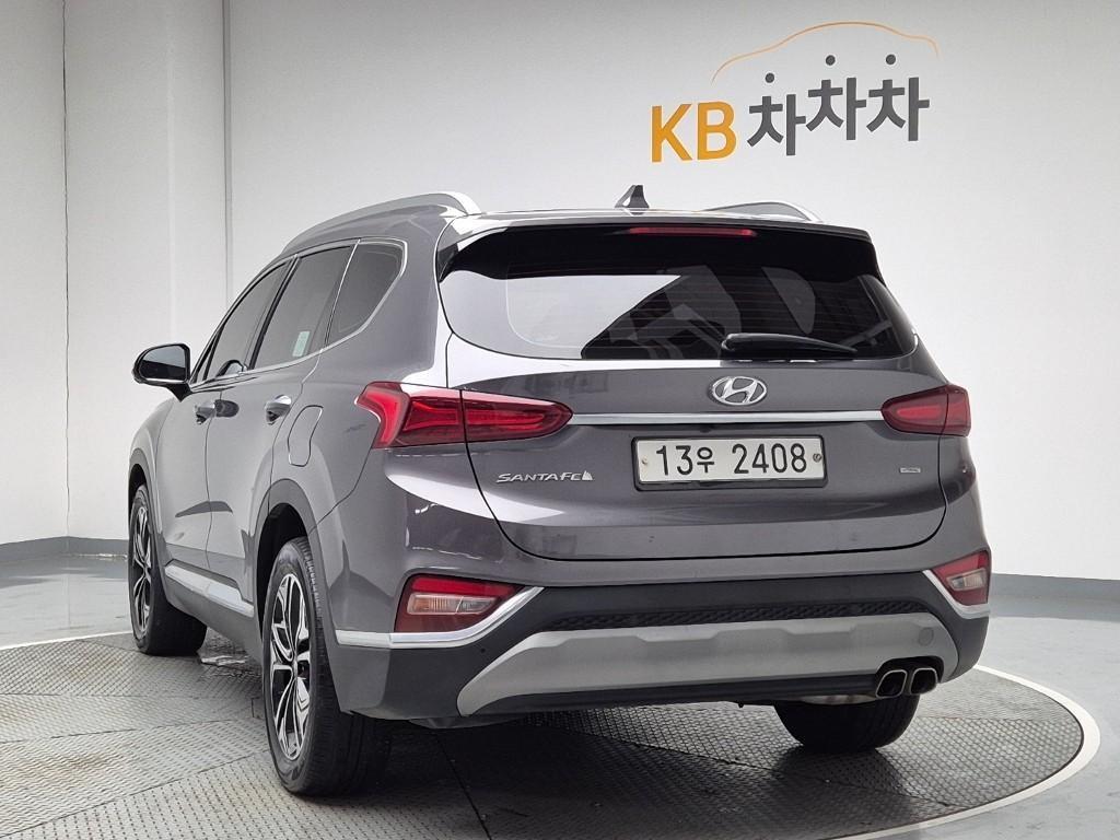 HYUNDAI Santa Fe - Vista 4