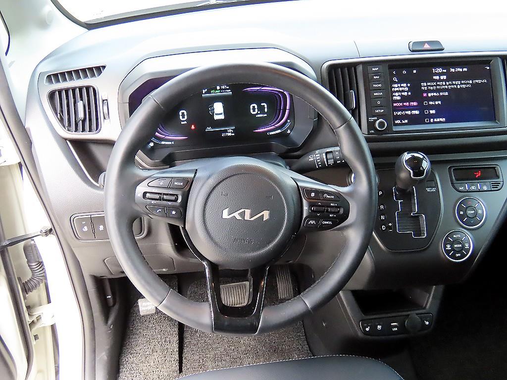 KIA Ray - Vista 8