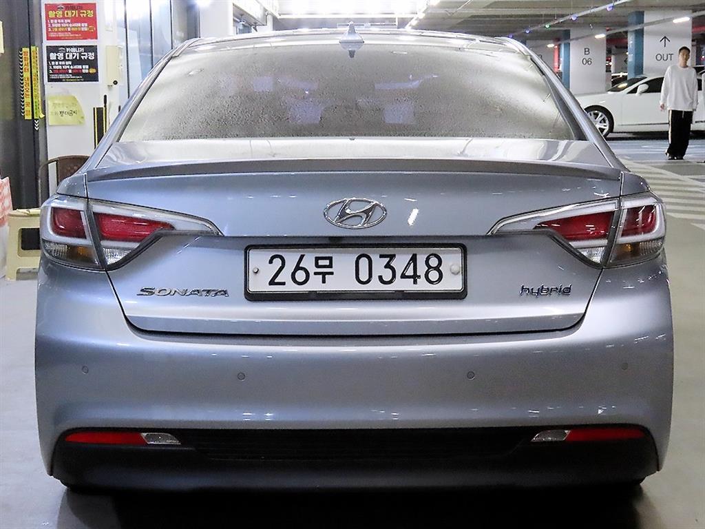 HYUNDAI Sonata - Vista 5