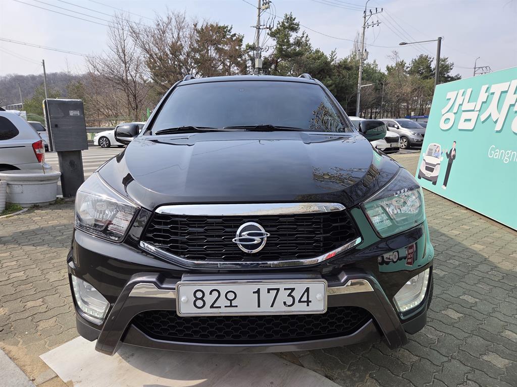 Ssangyong Korando - Vista 3