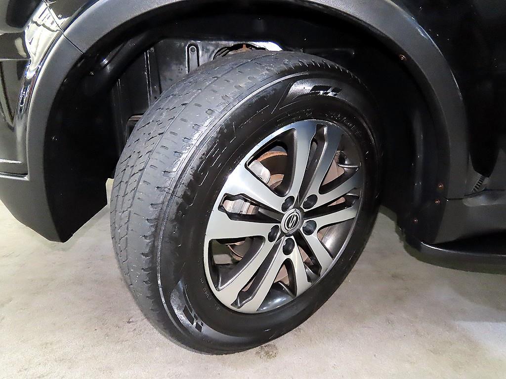 Ssangyong Rexton 2013 Negro - Importación desde Corea - HF Imports Iquique - Foto 20