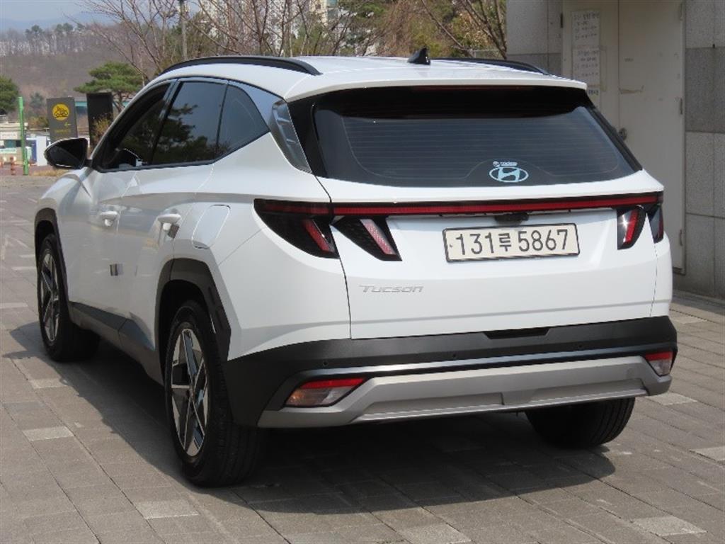 HYUNDAI Tucson - Vista 7