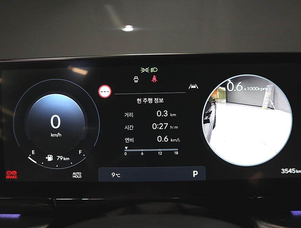 HYUNDAI Grandeur - Vista 7