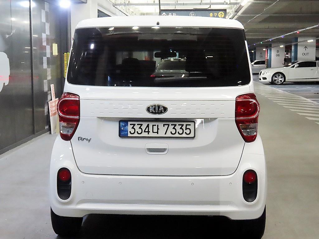 KIA Ray - Vista 5