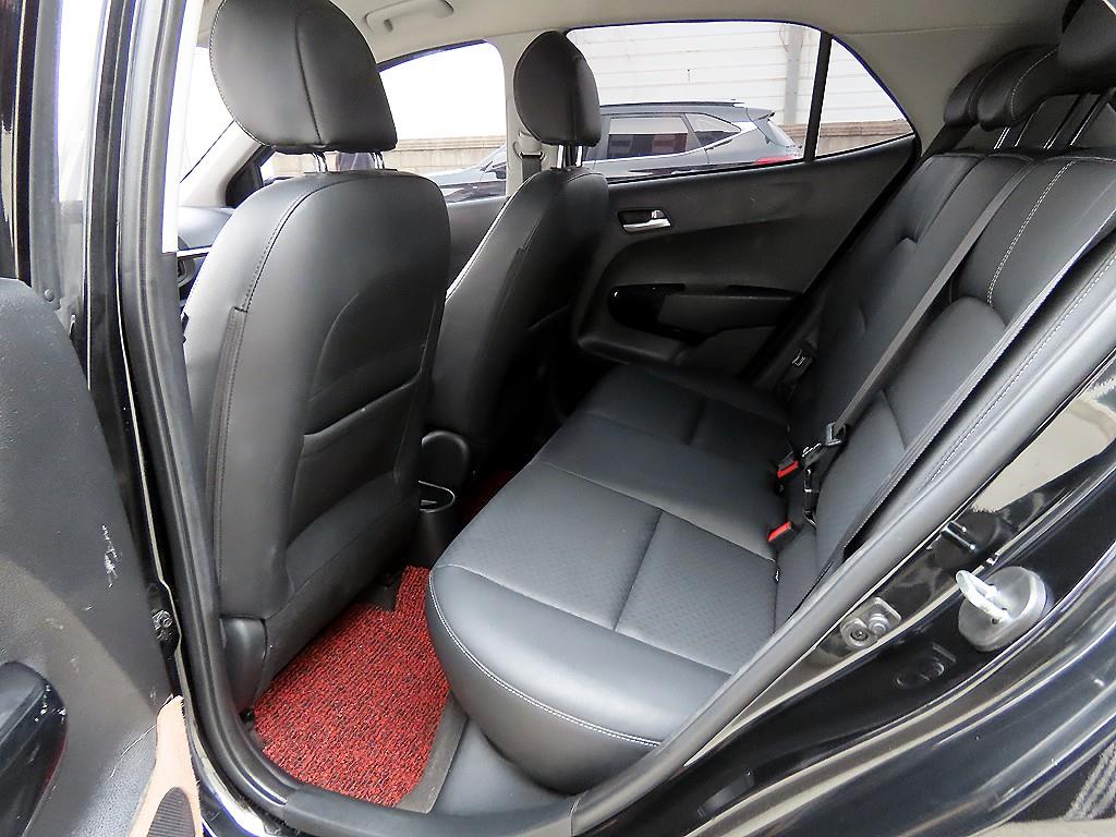 KIA Morning - Vista 5