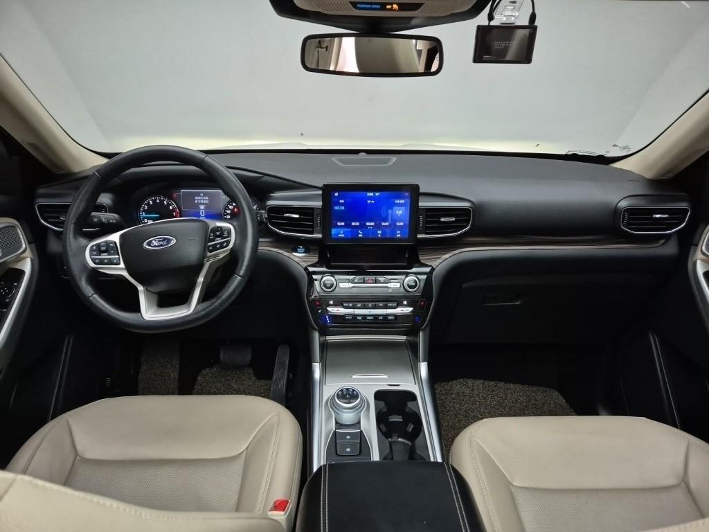 Ford Explorer - Vista 7