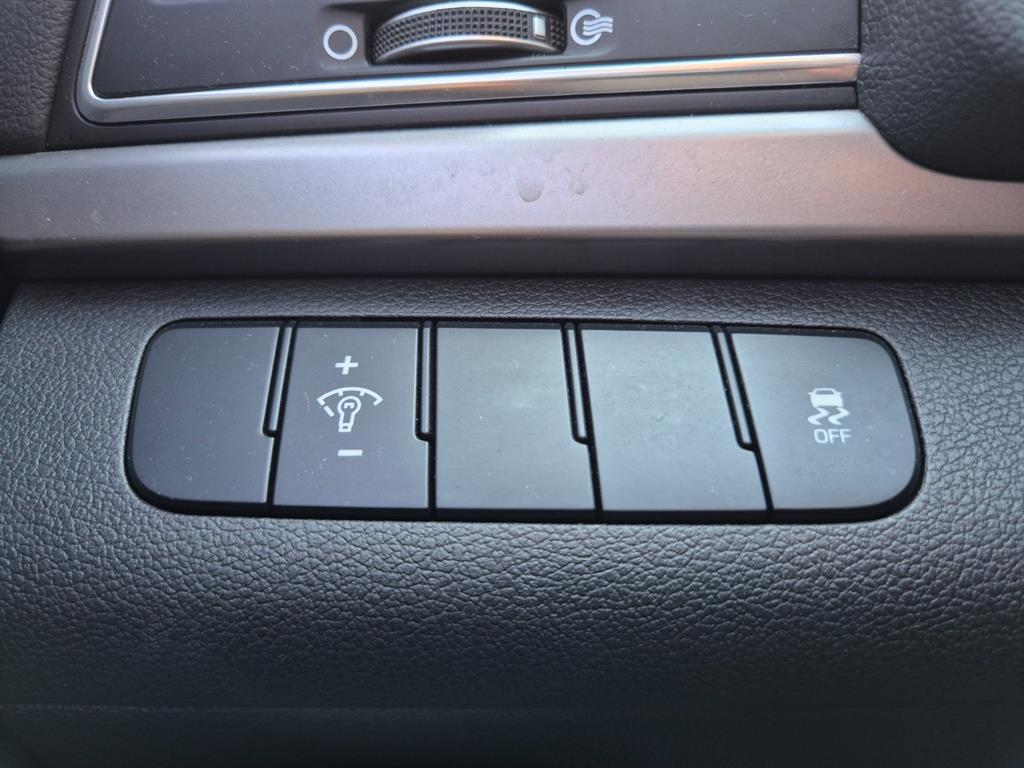 HYUNDAI Avante 2016 Gris - Importación desde Corea - HF Imports Iquique - Foto 14