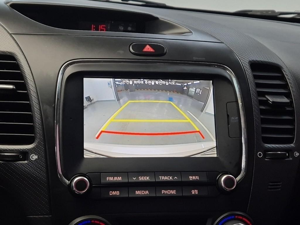 KIA K3 2018 Blanco - Importación desde Corea - HF Imports Iquique - Foto 14