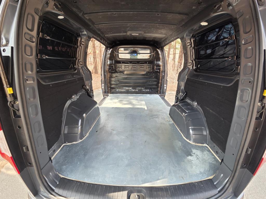 HYUNDAI Staria 2025 Gris - Importación desde Corea - HF Imports Iquique - Foto 19