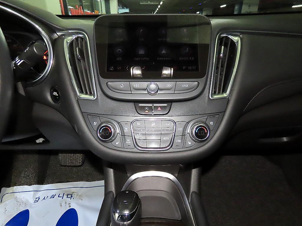 Chevrolet Malibu - Vista 11