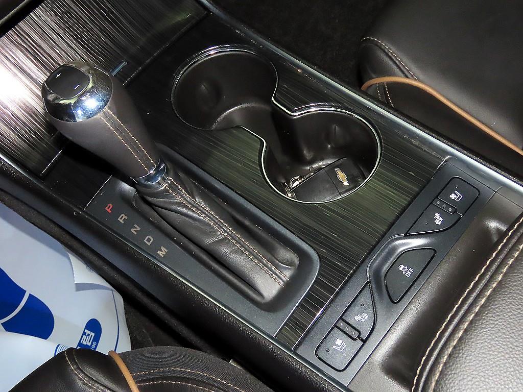 Chevrolet Impala - Vista 12