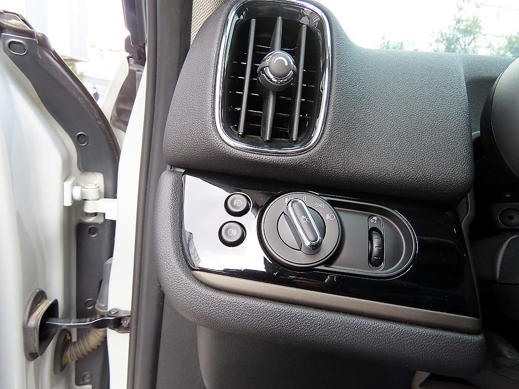 Mini Countryman - Vista 12