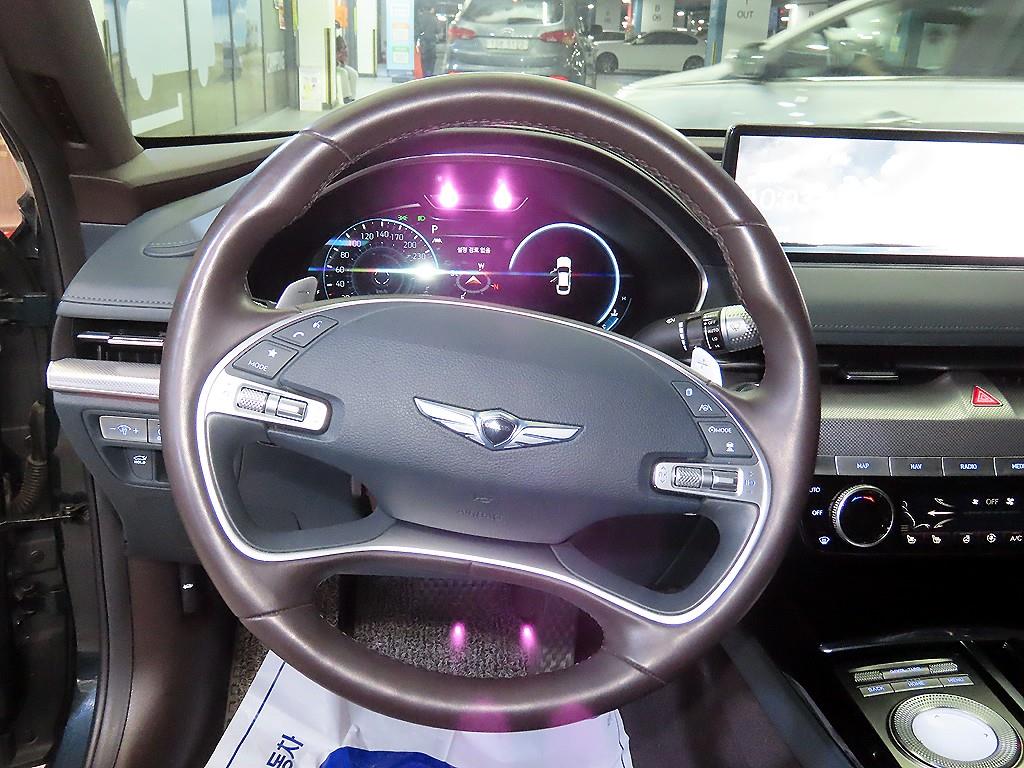 Genesis G80 - Vista 8