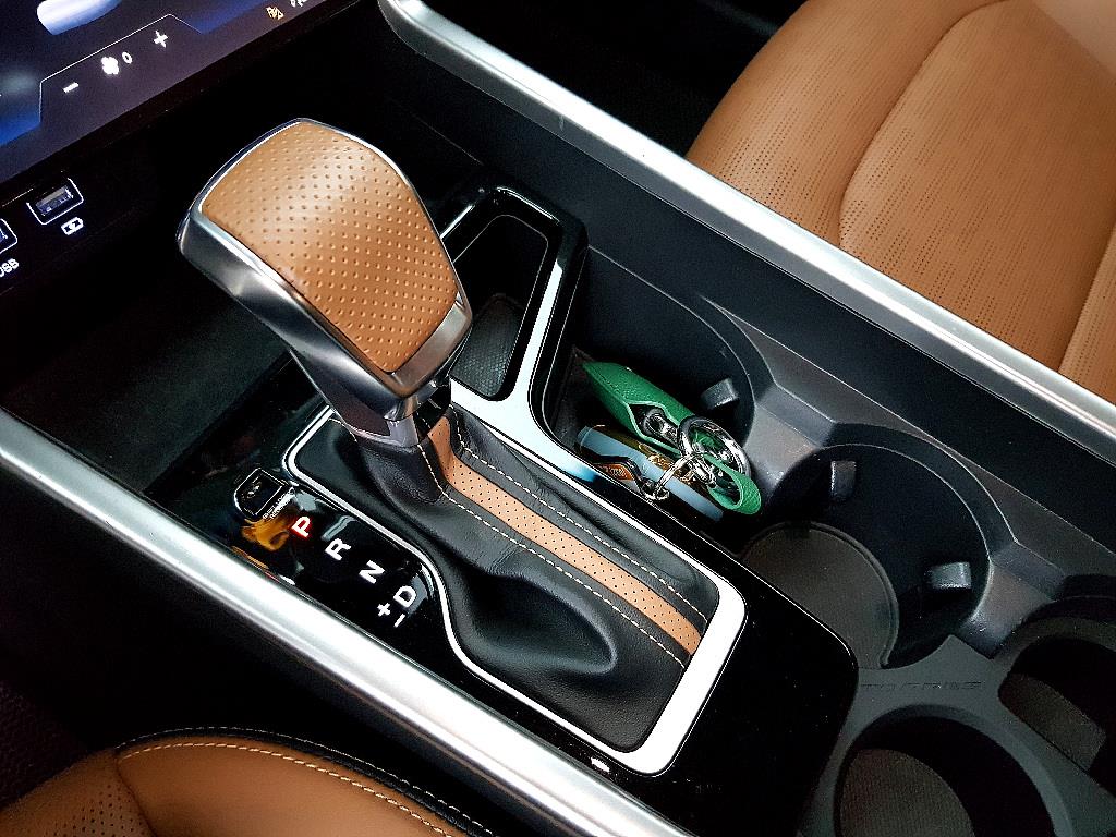 Ssangyong Torres - Vista 12