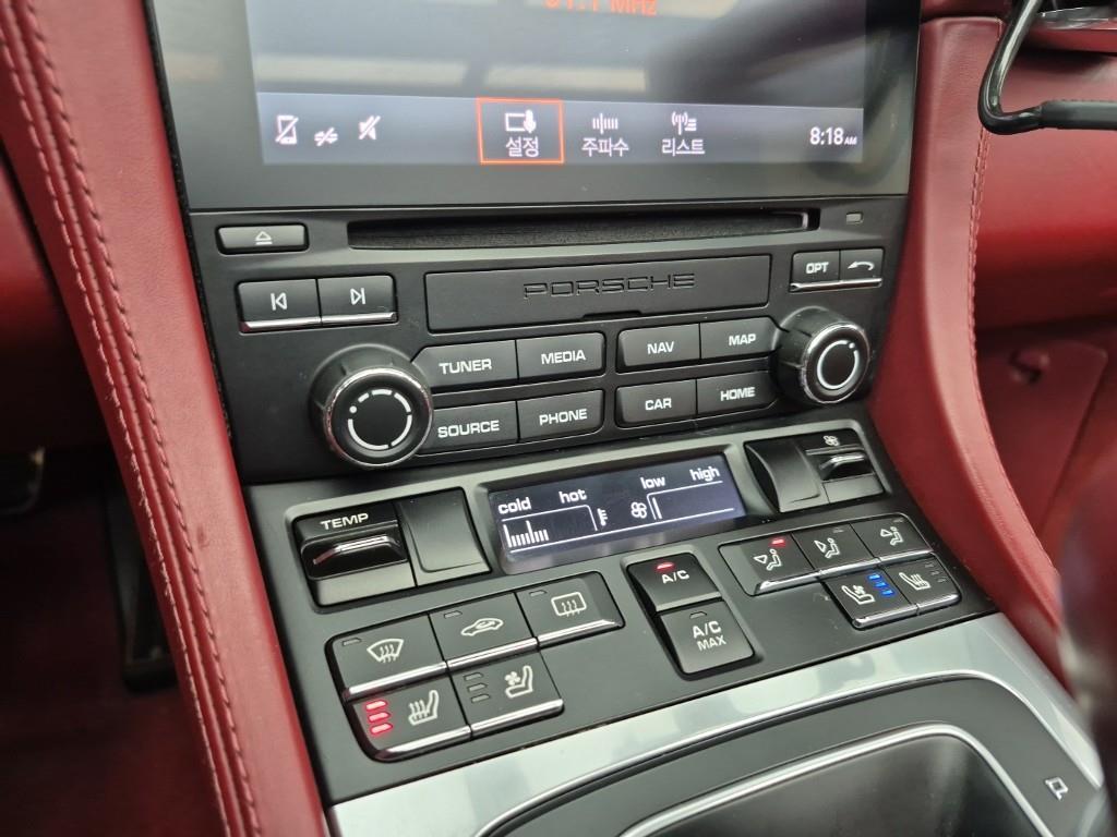 Porsche 718 - Vista 10