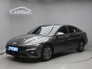 HYUNDAI Avante - Vista 4