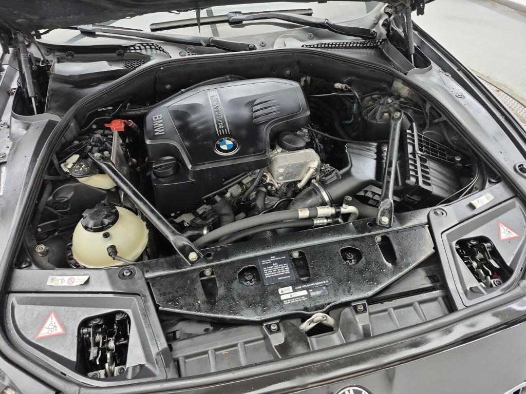 BMW 5 Series - Vista 6