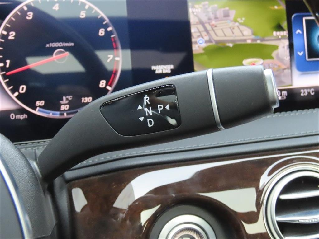 Mercedes Benz S Class - Vista 11