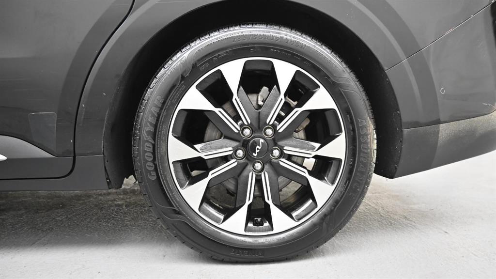 KIA Carnival - Vista 5