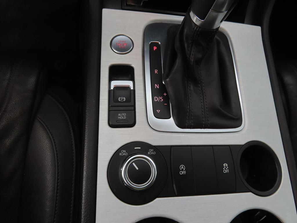 Volkswagen Touareg 2013 Blanco - Importación desde Corea - HF Imports Iquique - Foto 15