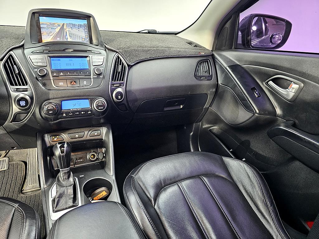 HYUNDAI Tucson - Vista 10