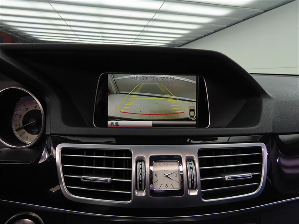 Mercedes Benz E class 2014 Negro - Importación desde Corea - HF Imports Iquique - Foto 14