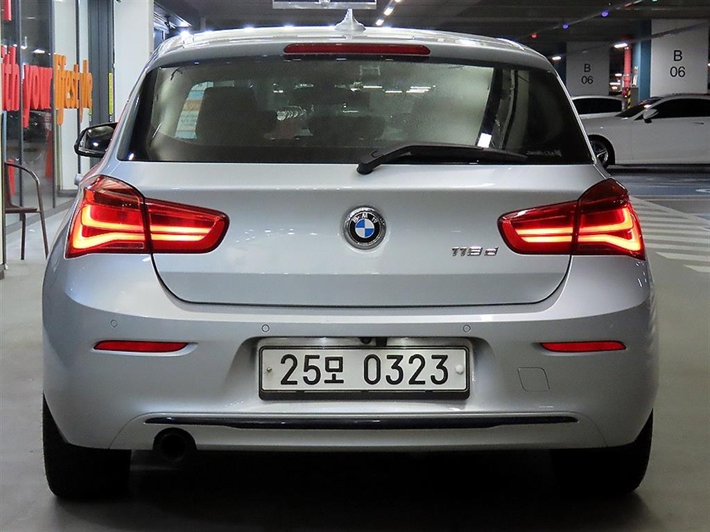 BMW 1 series - Vista 5
