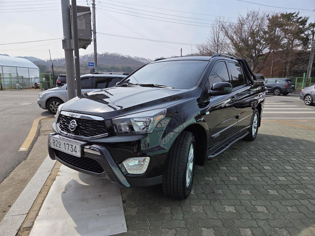 Ssangyong Korando 2018 Negro - Importación desde Corea - HF Imports Iquique - Foto 1