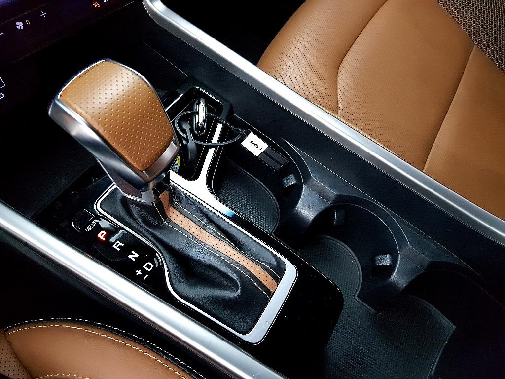 Ssangyong Torres - Vista 12