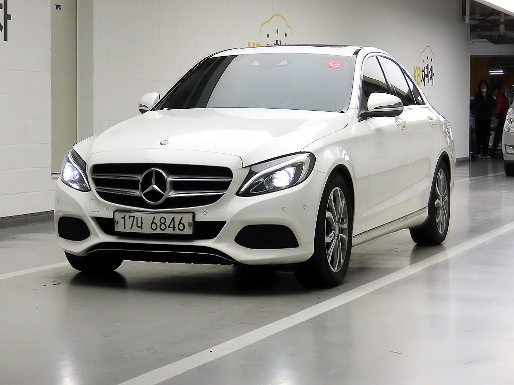 Mercedes Benz C Class - Vista 2