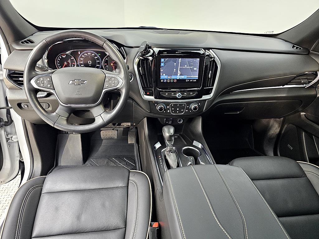 Chevrolet Travers - Vista 5