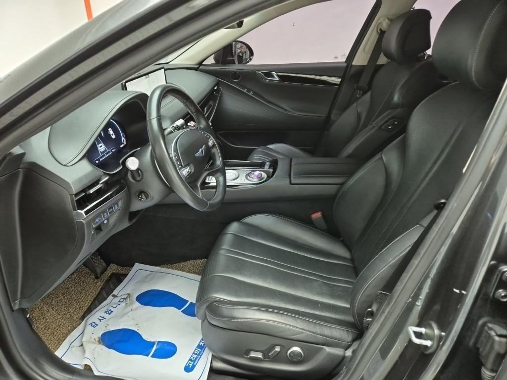 Genesis G80 - Vista 11