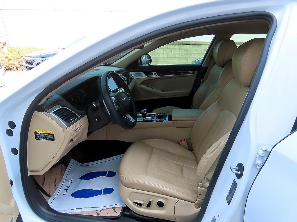 Genesis G80 - Vista 5