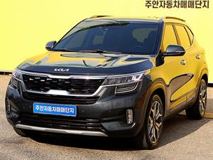 KIA Seltos - Vista 4